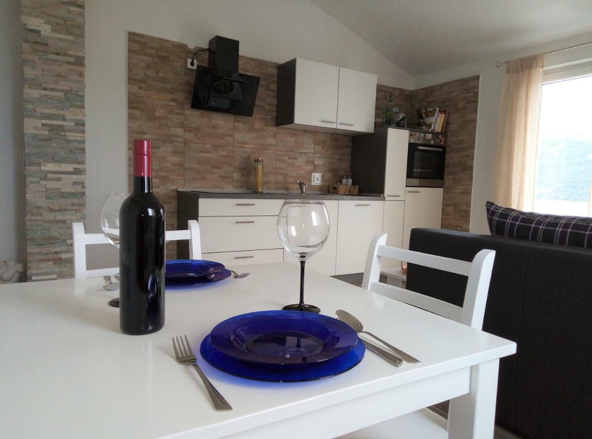Apartments Kurelja Λάστοβο Εξωτερικό φωτογραφία